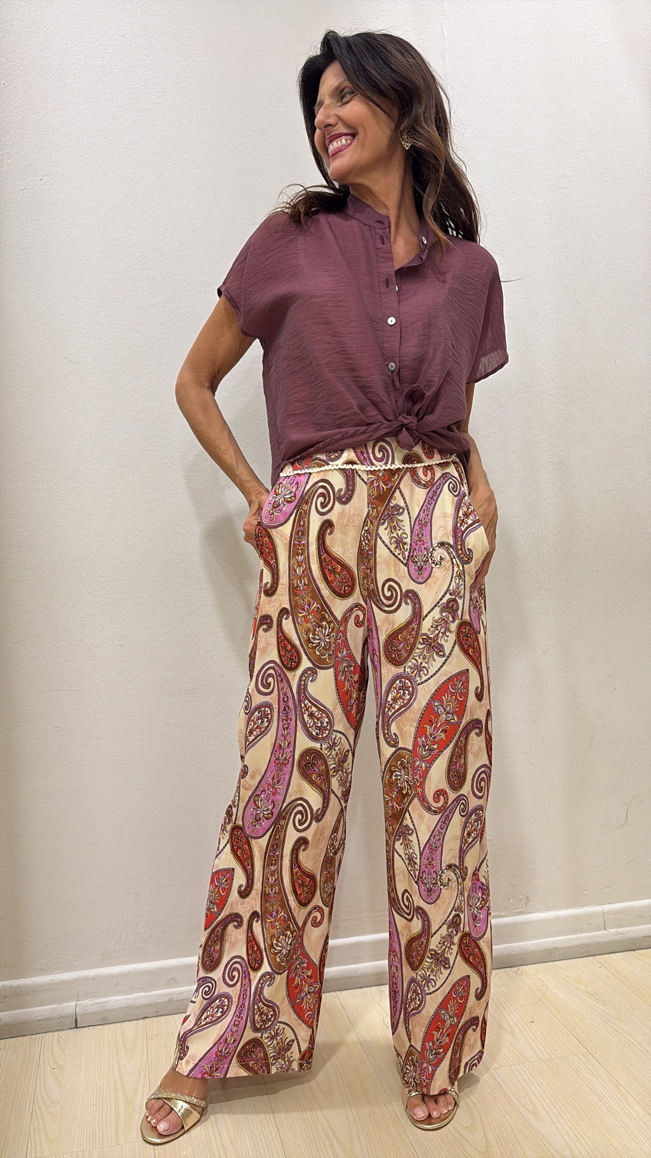 Pantalone con profilo macrame beige