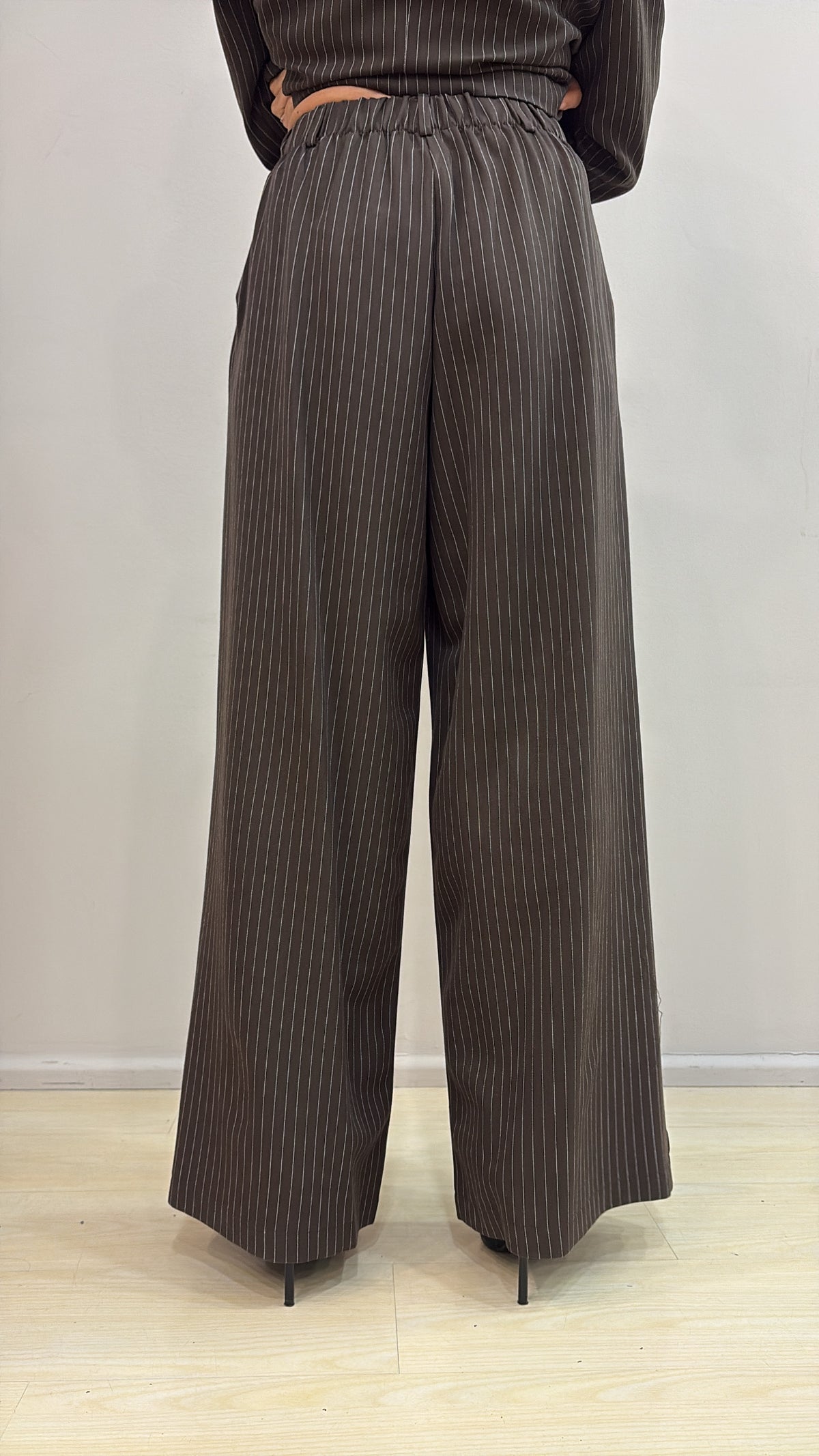 Pantalone gessato Susy Mix 105031