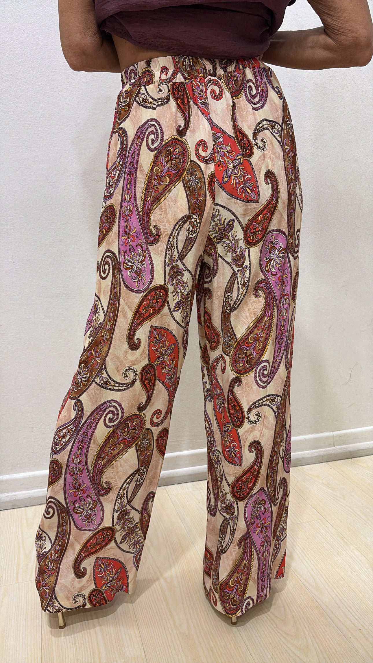 Pantalone con profilo macrame beige