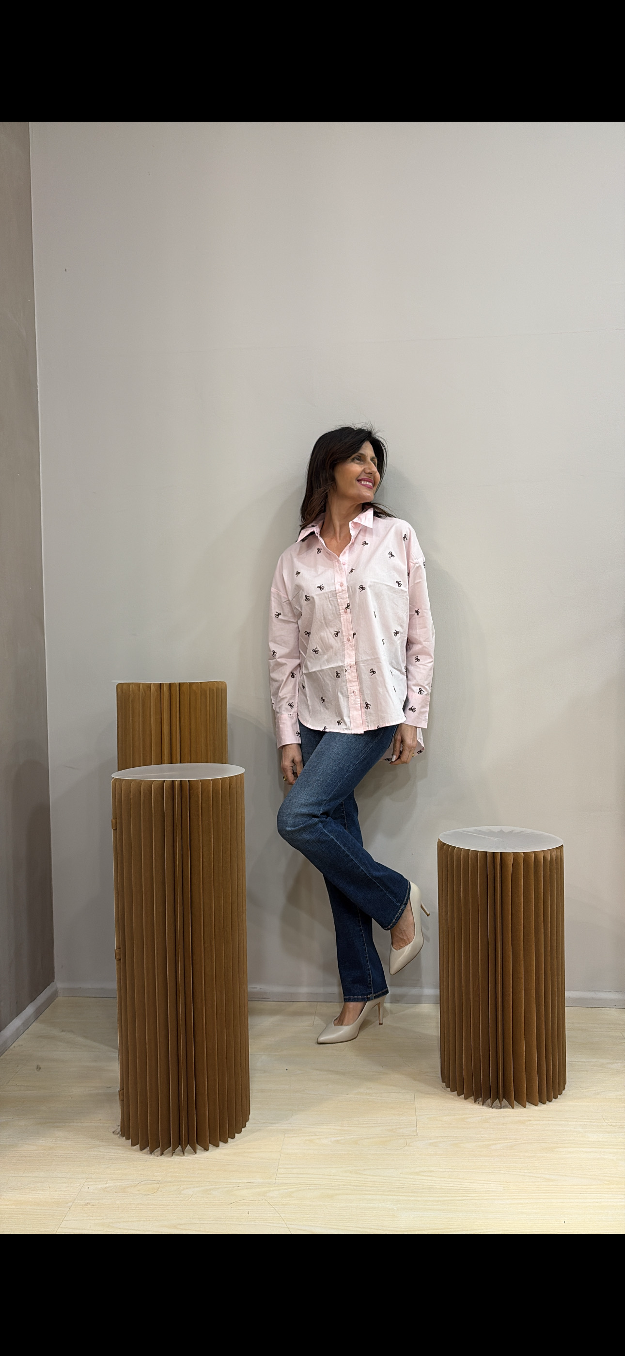 Camicia Nelly ricamo fiocchi