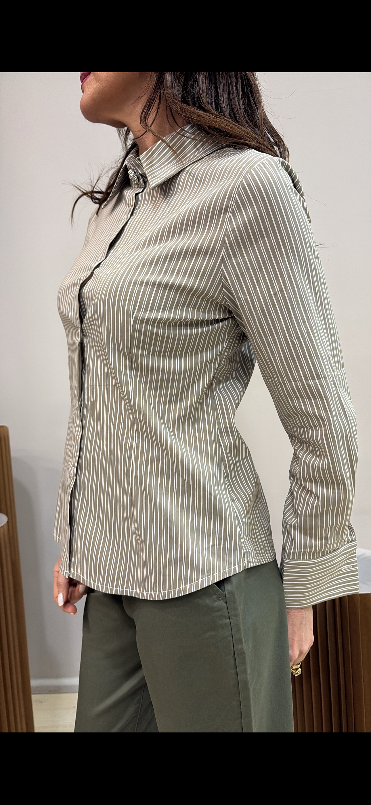 Camicia bottone gioiello