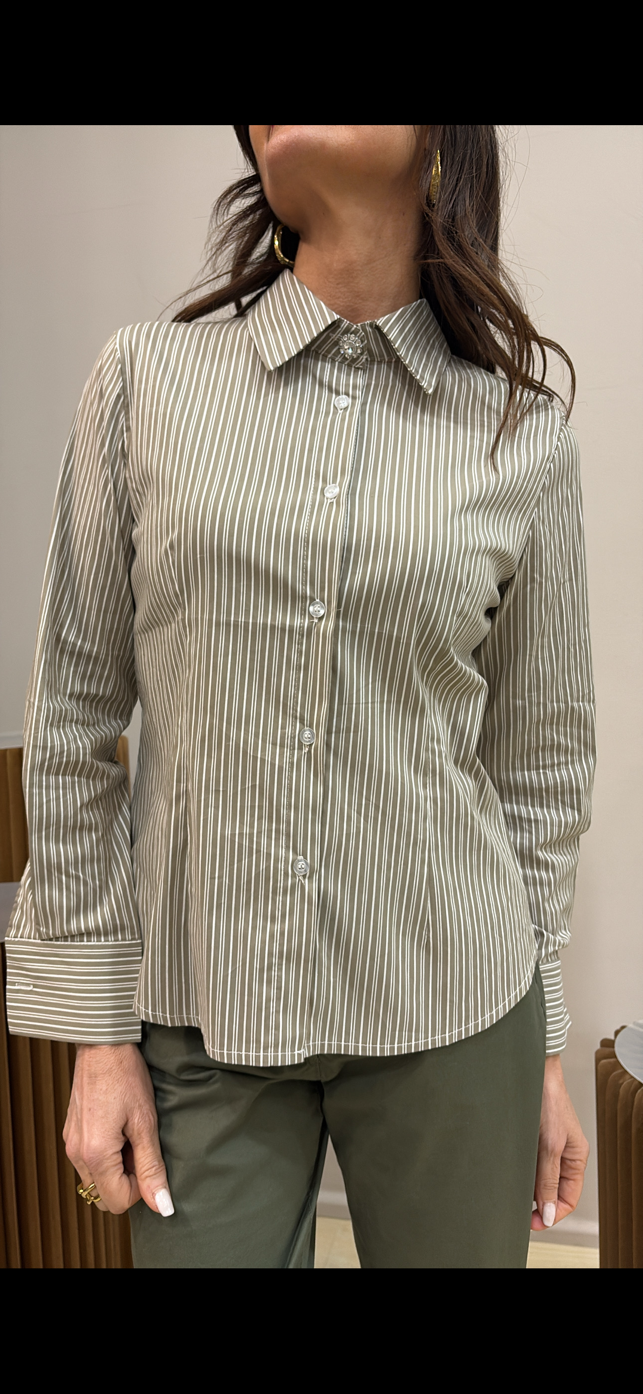 Camicia bottone gioiello