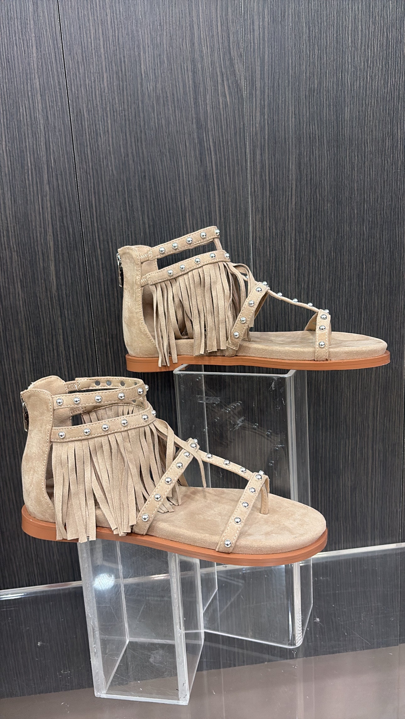Sandalo infradito con zip