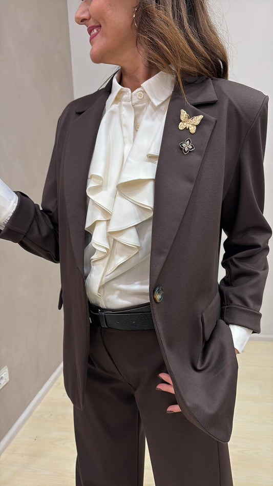 Blazer KIKISIX Punto Milano – Sartorialità con un Tocco Glam